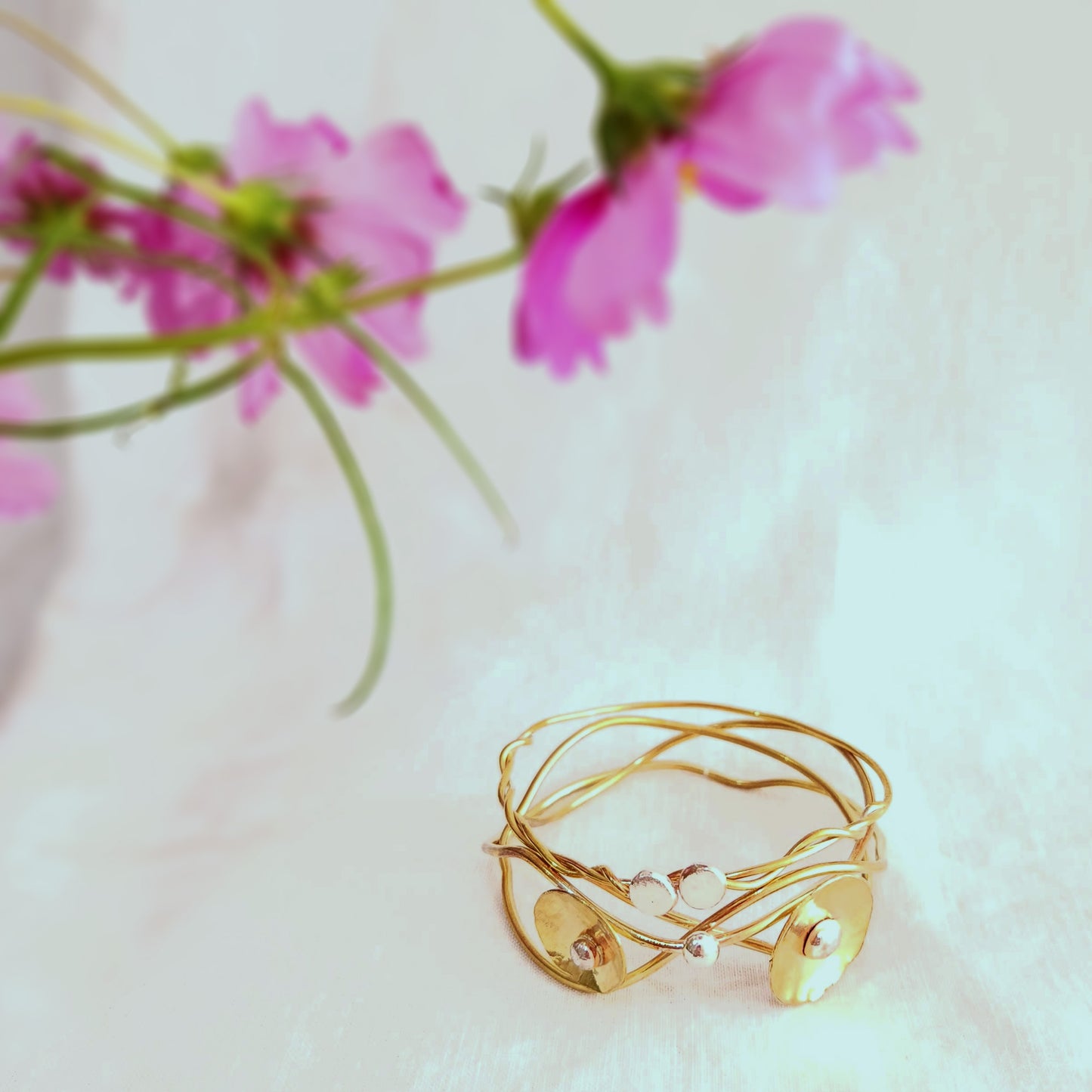 Twisted wire bracelet