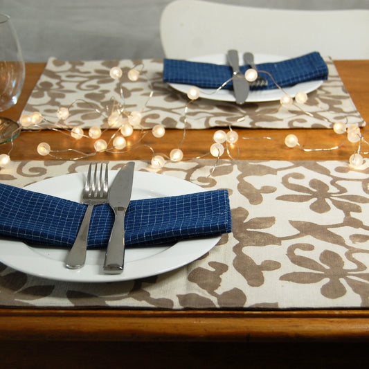 Shadow Bloom cotton fabric placemats