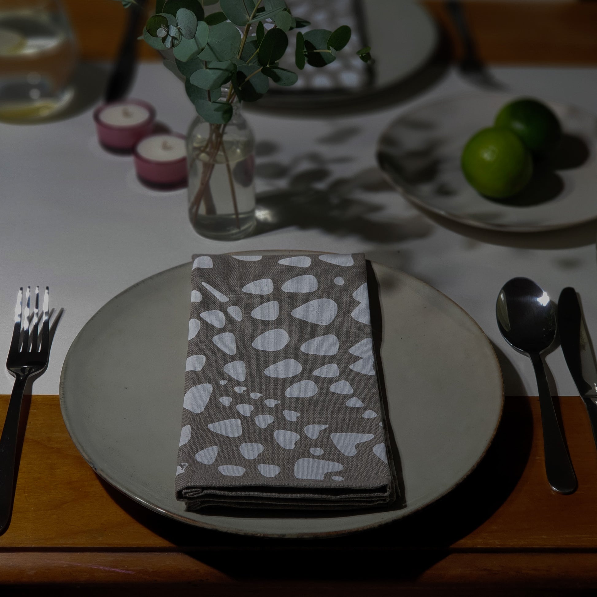 Wild Tide linen serviettes