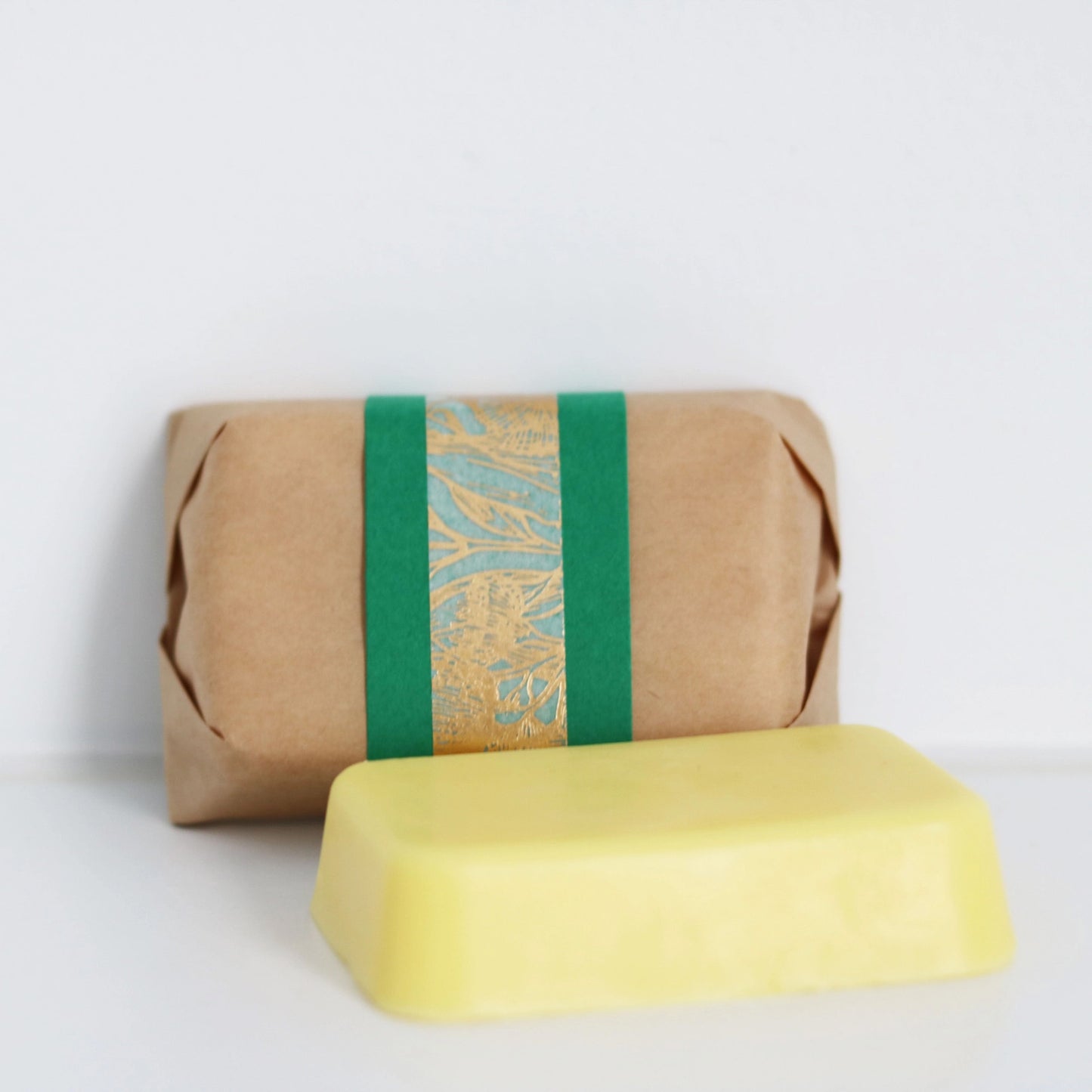 Lemon Myrtle and Eucalyptus soap bar