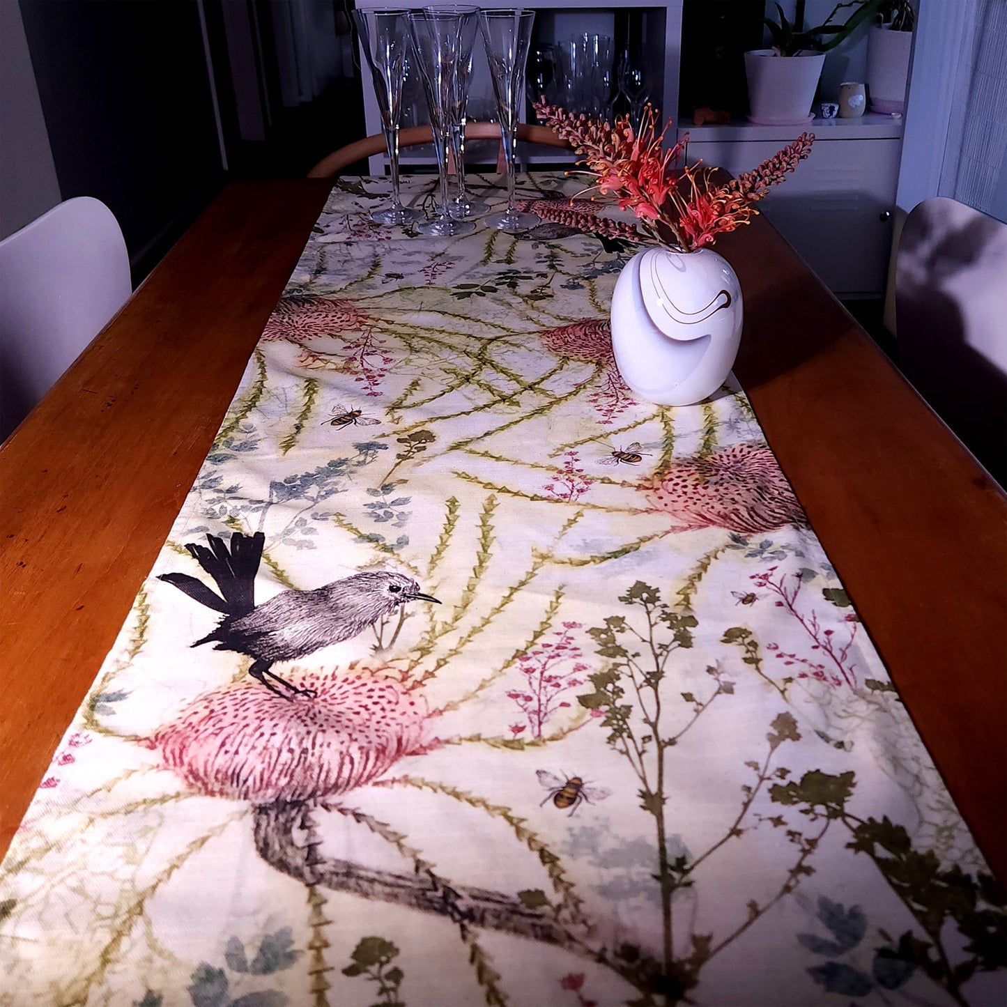 Splendours of My Garden table runner