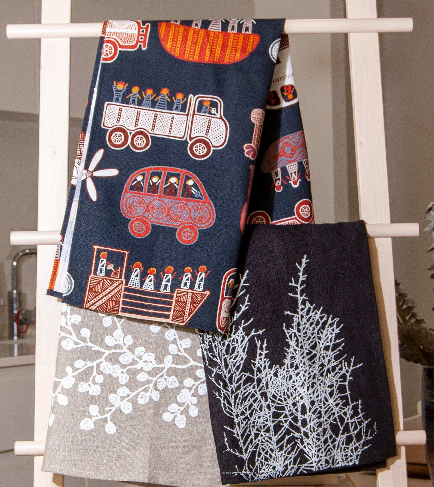 Off to the Footy tea towel