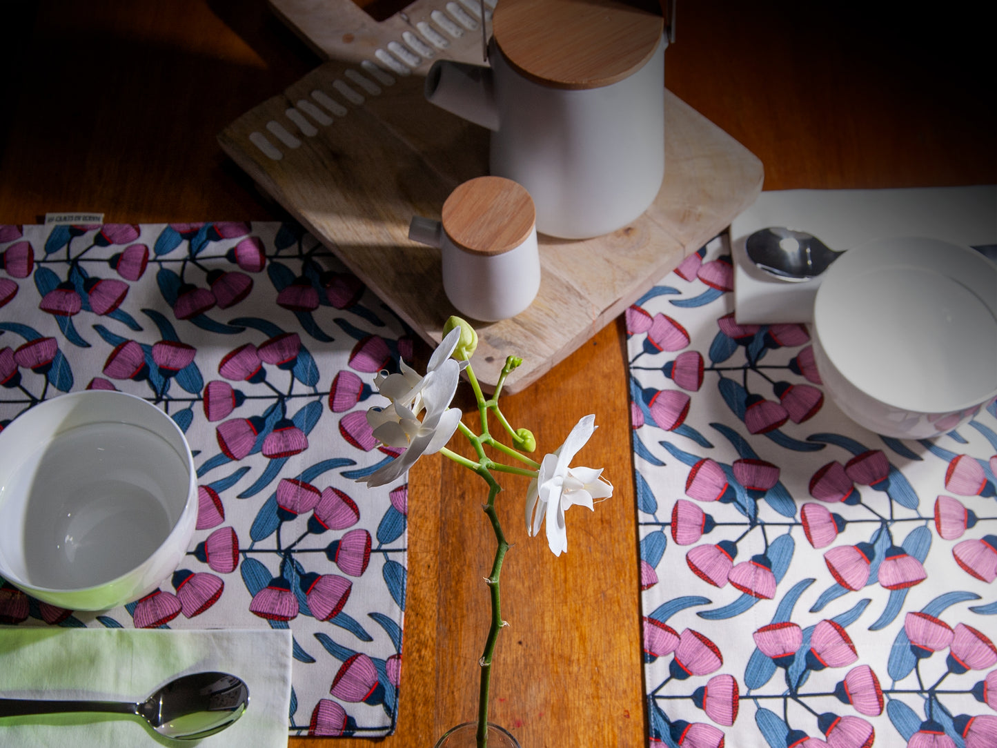 Banksia and gum blossom placemats