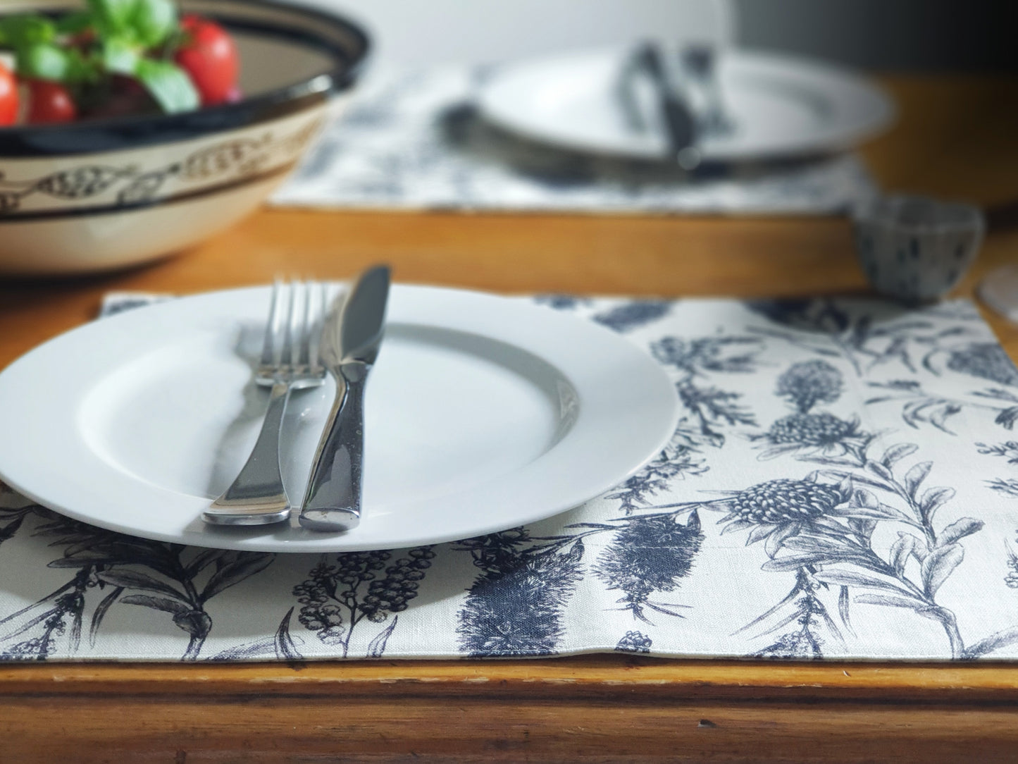 Australian placemats in Flora pattern