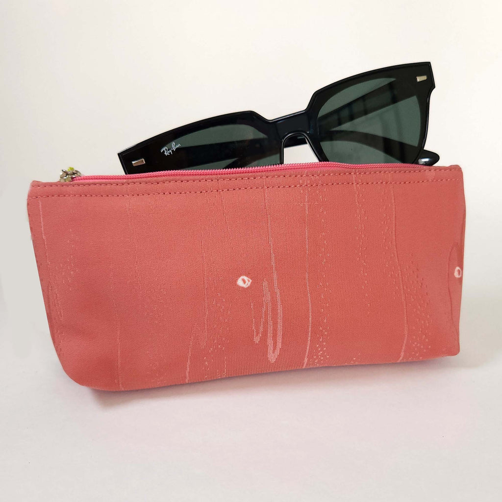 Kimono fabric glasses case in salmon silk
