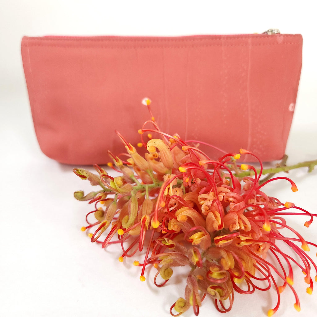 Kimono fabric glasses case in salmon silk