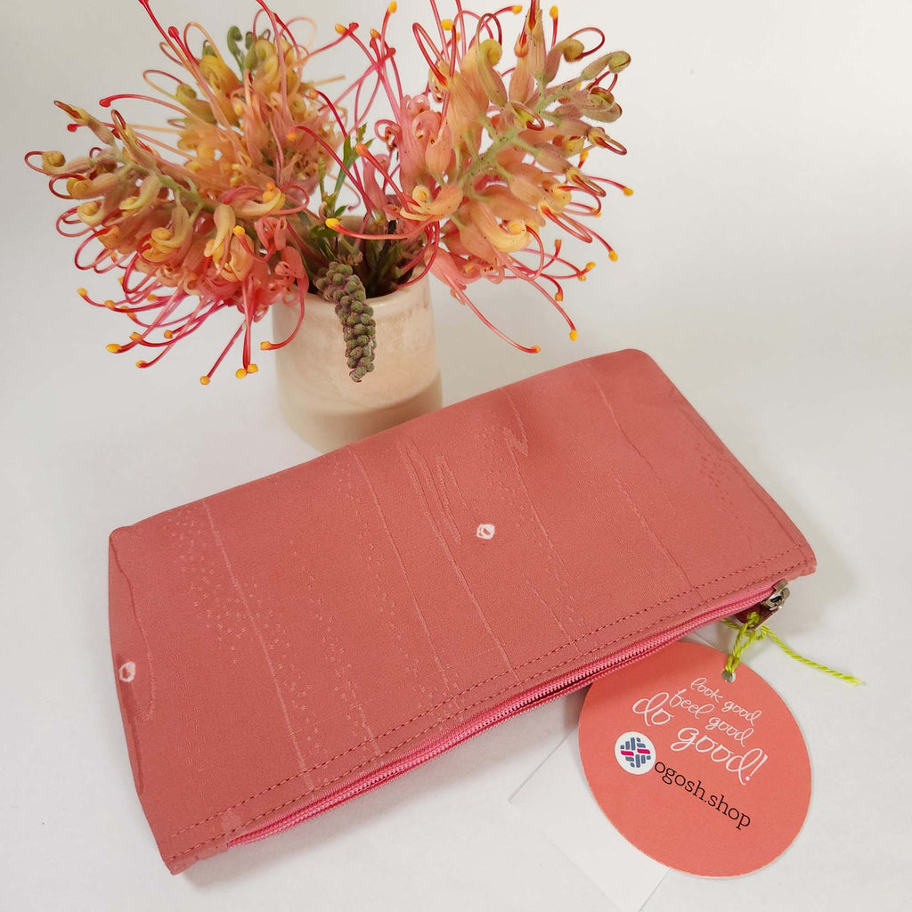Kimono fabric glasses case in salmon silk