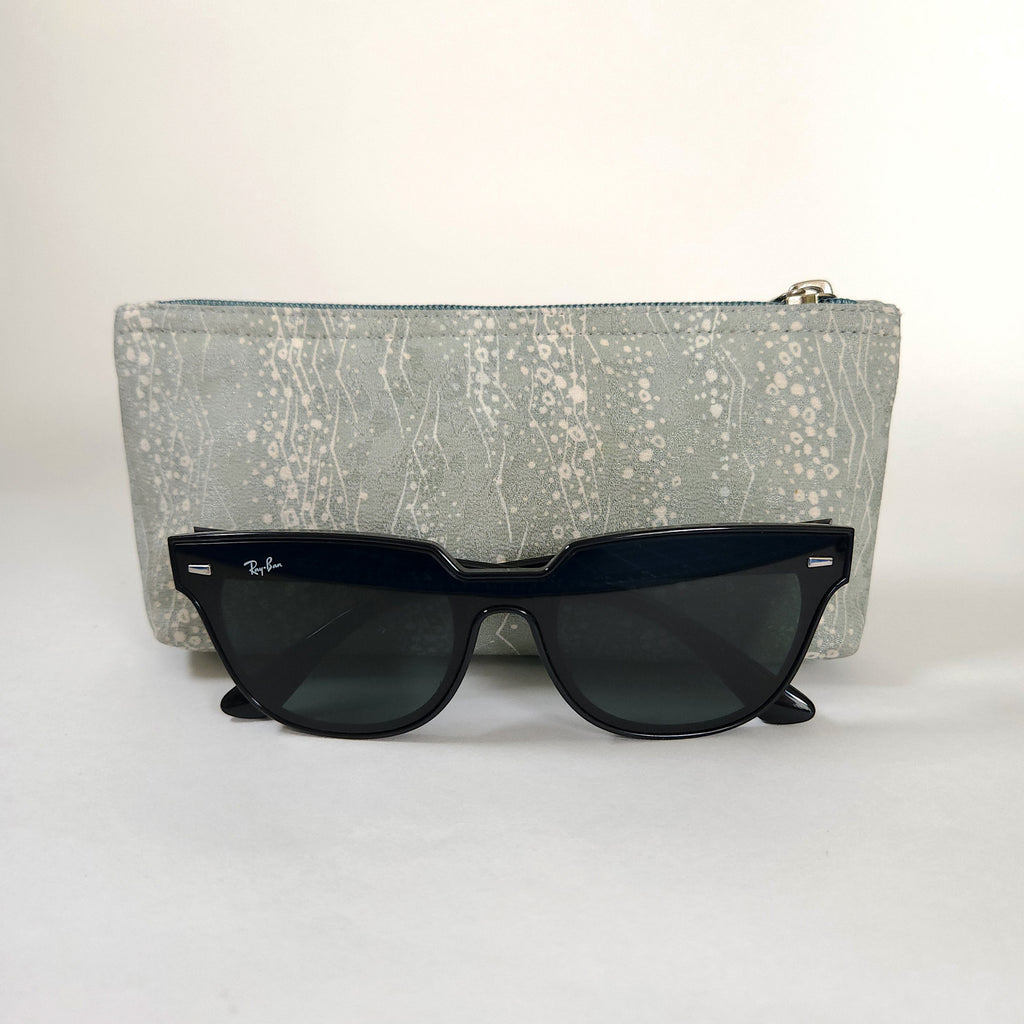 Patterned green kimono fabric glasses case