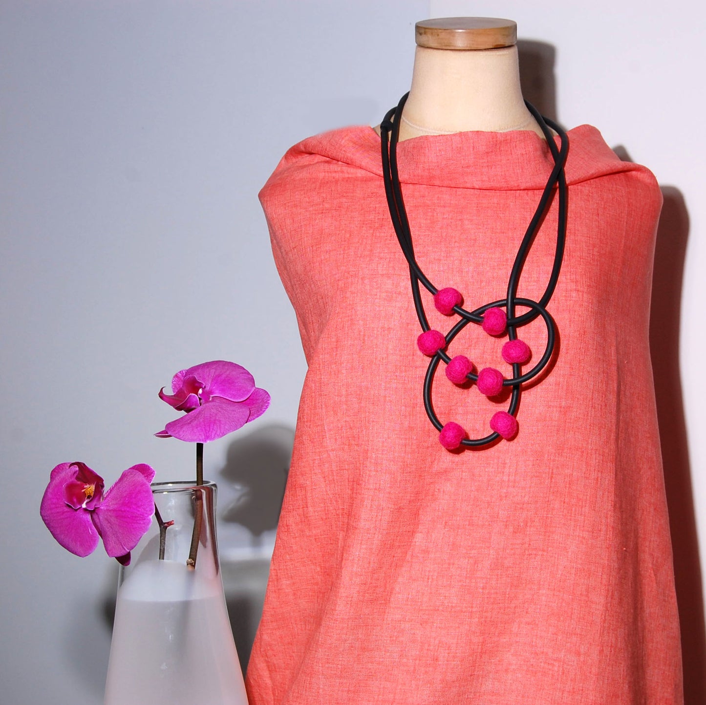Hot pink felt beads necklace