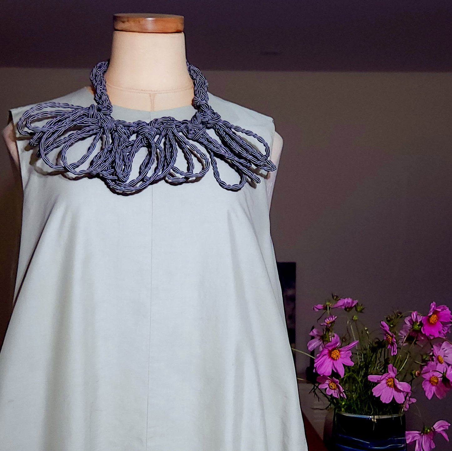Nostalgia textile necklace in black and white