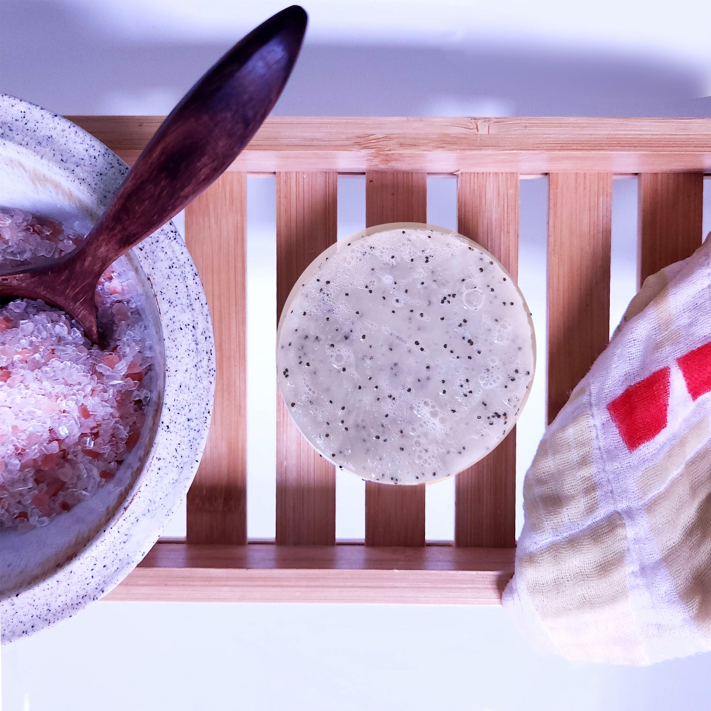 Pink grapefruit and poppy seed artisan soap