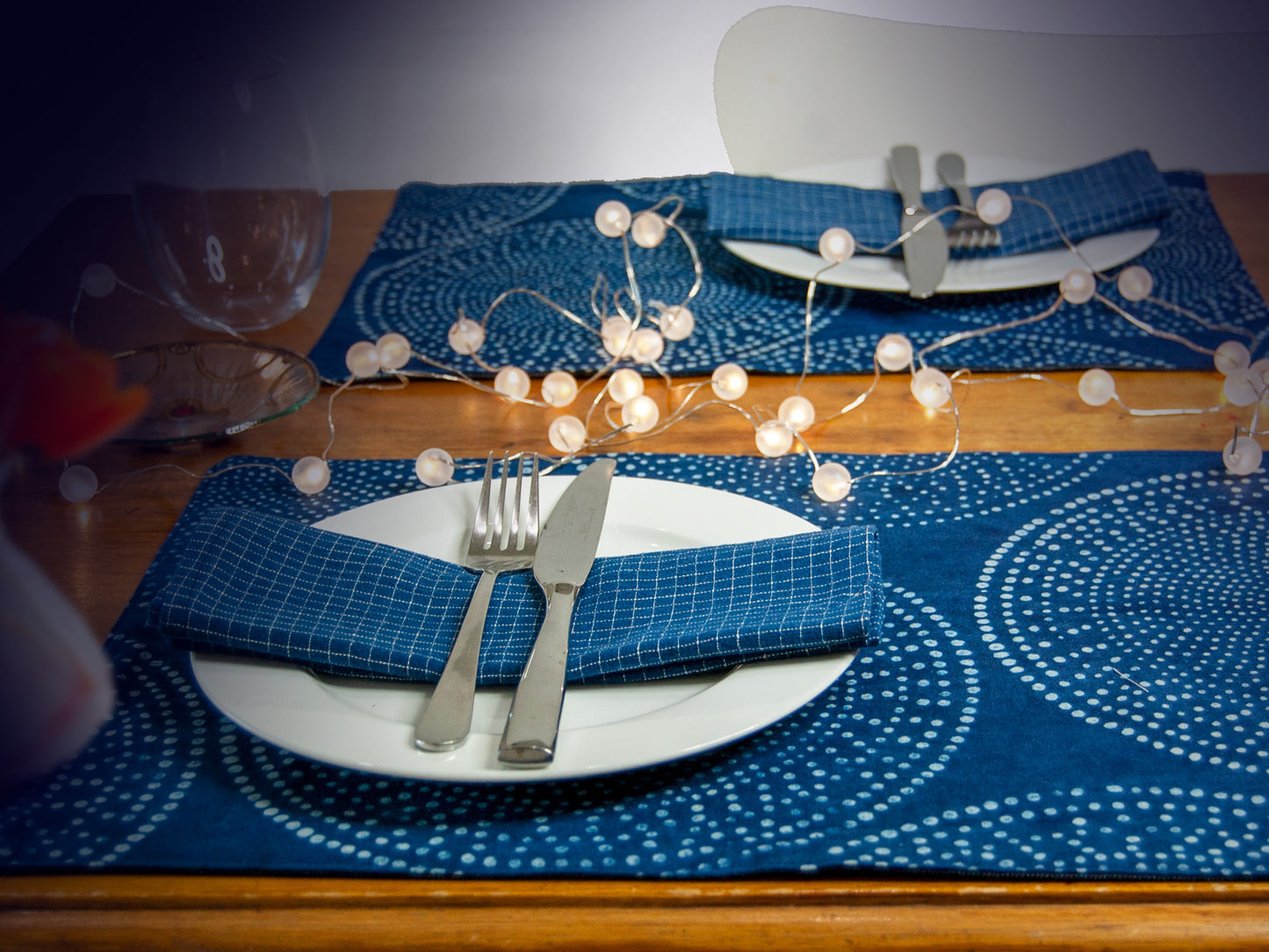 Galaxy cotton placemats in indigo and white