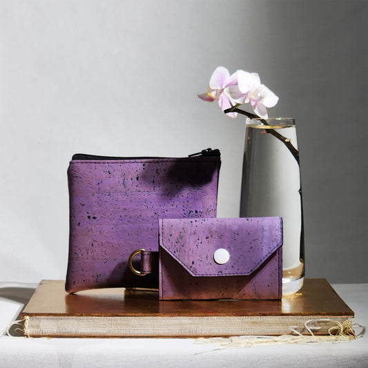 Purse and key holder in sustainable cork